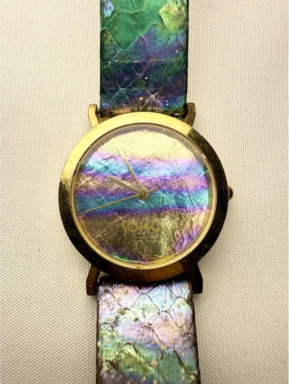 Women's SOHO Gold Tone Iridescent Scale Dial Watch And Band Need Battery